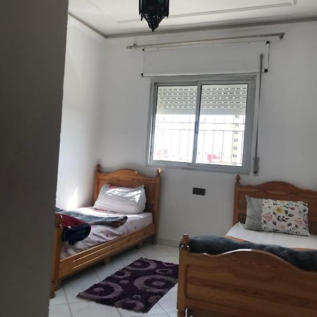 Appartement Familal A Trois Chambres En Face Marjane & Hotel Ahlen 탕헤르 외부 사진